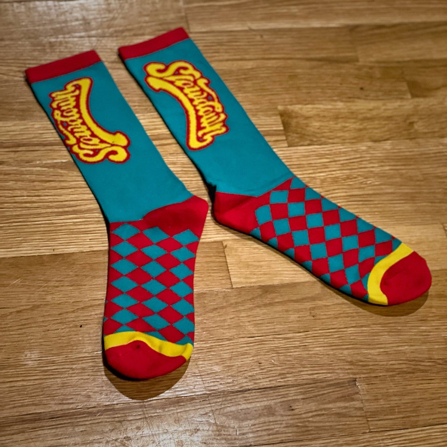 Slowdown Sock Turq And Red Checkers